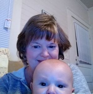 Meet your Posher, Angie